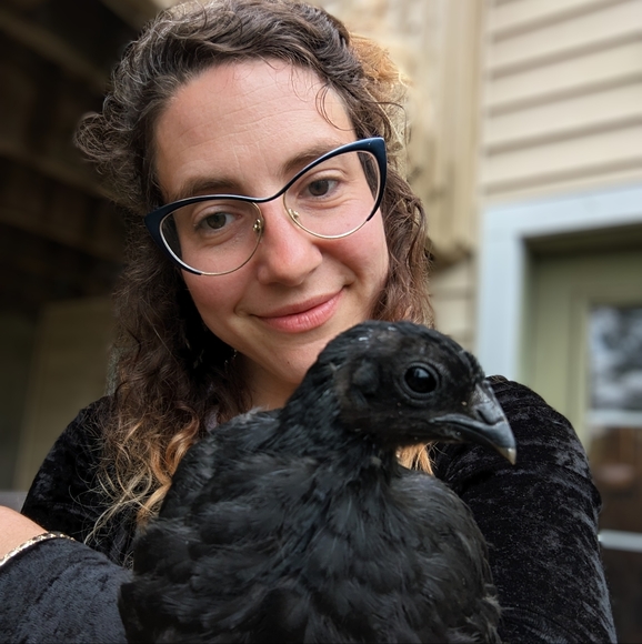 Meet your Posher, Rhiannon - Picture 1 of 2